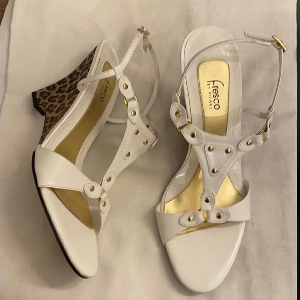 FRESCO BY PIERRE WHITE WITH GOLD STUDS, LEOPARD WEDGE SANDALS.  NEW